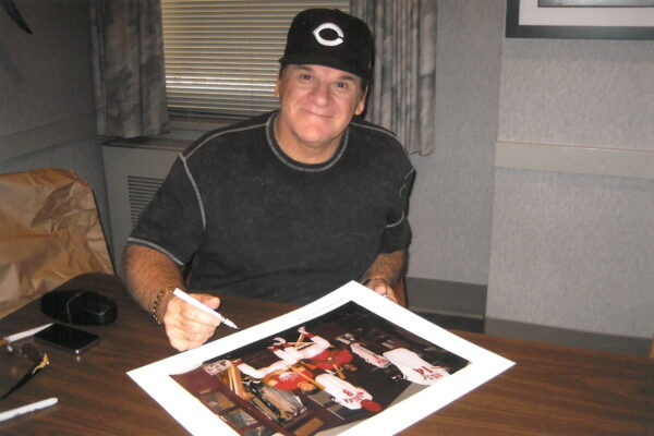 Joe Morgan and Pete Rose in Clubhouse Signed Framed 16x20-3203